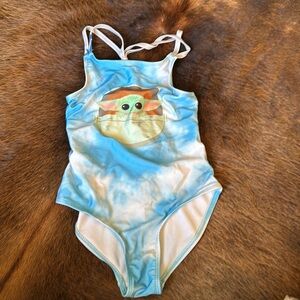 Baby Yoda swimsuit! Size 7/8